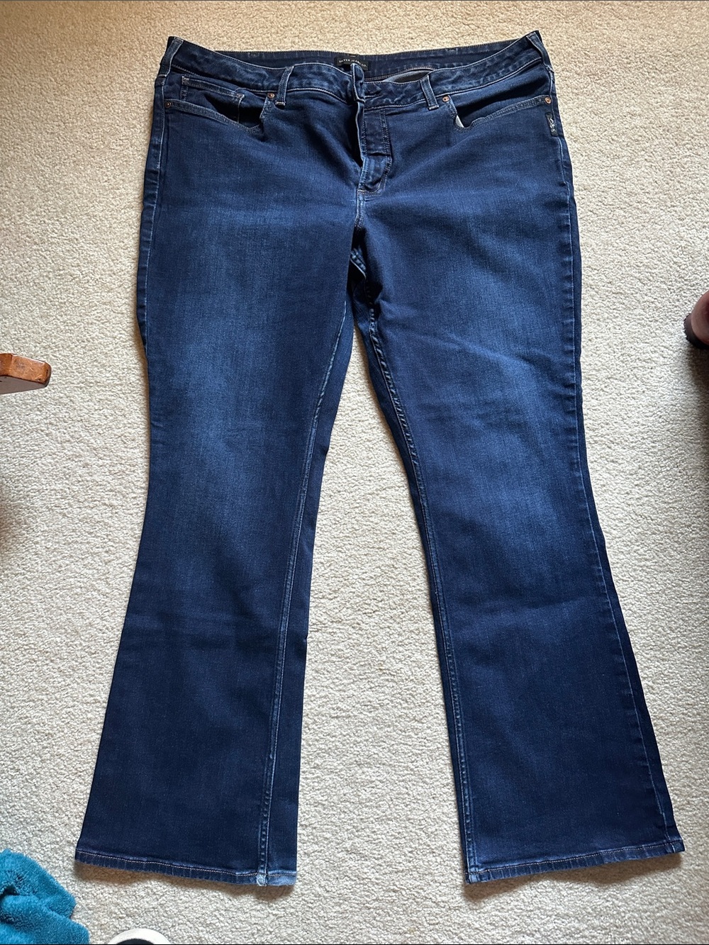 Silver Jeans Dark Blue Flare Jeans for Women